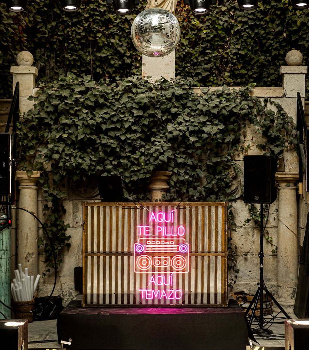 Música — servicio de What Event?